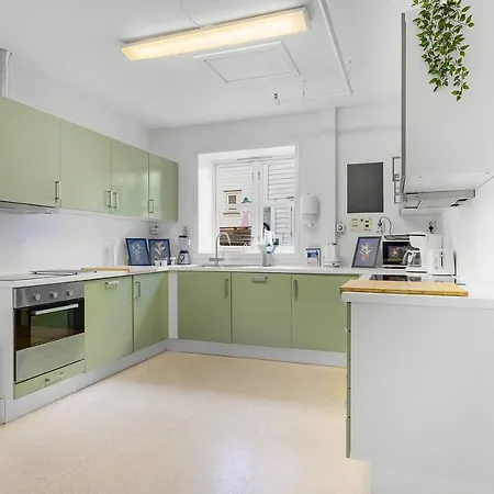 Private Next To Fish Market And Bryggen Appartement